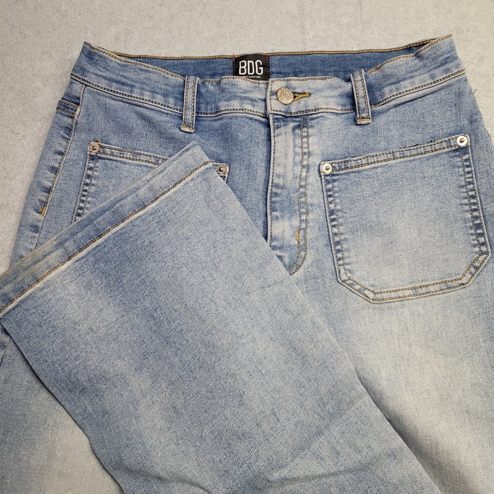 BDG Urban Outfitters Light Wash Flare Jeans Front Patch Pocket Size 29 High Rise